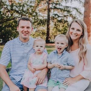 Meet your Posher, Hillary